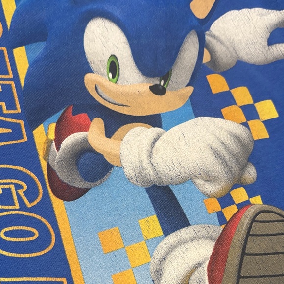 Blue Sonic the Hedgehog T-Shirt - Picture 2 of 6
